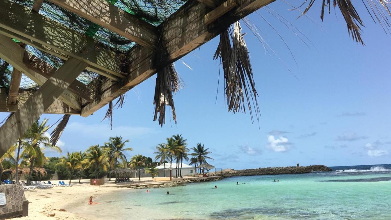 Studio Vue Mer Piscine Plage Kaz Punch Manganao Chez Julie Saint-Francois  Exterior photo