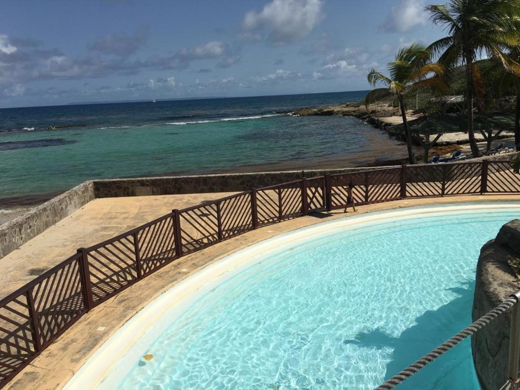 Studio Vue Mer Piscine Plage Kaz Punch Manganao Chez Julie Saint-Francois  Exterior photo
