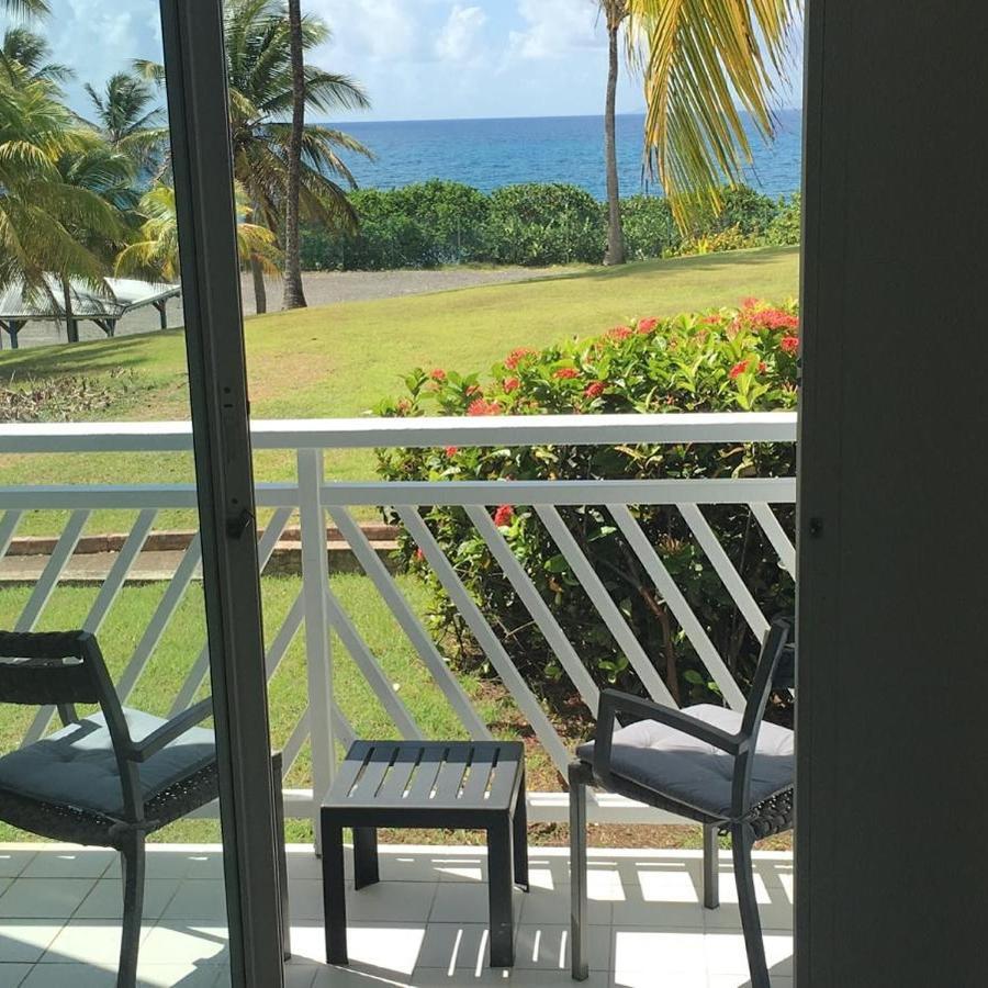 Studio Vue Mer Piscine Plage Kaz Punch Manganao Chez Julie Saint-Francois  Exterior photo